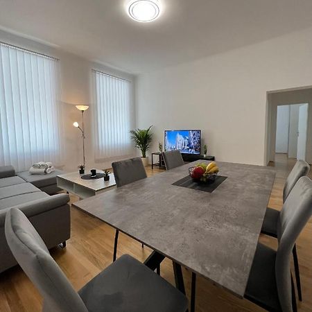 Modernes Juwel In Zentraler Lage Apartment Vienna Luaran gambar