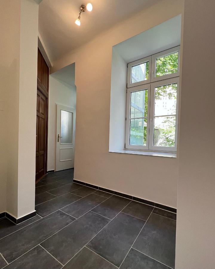 Modernes Juwel In Zentraler Lage Apartment Vienna Luaran gambar