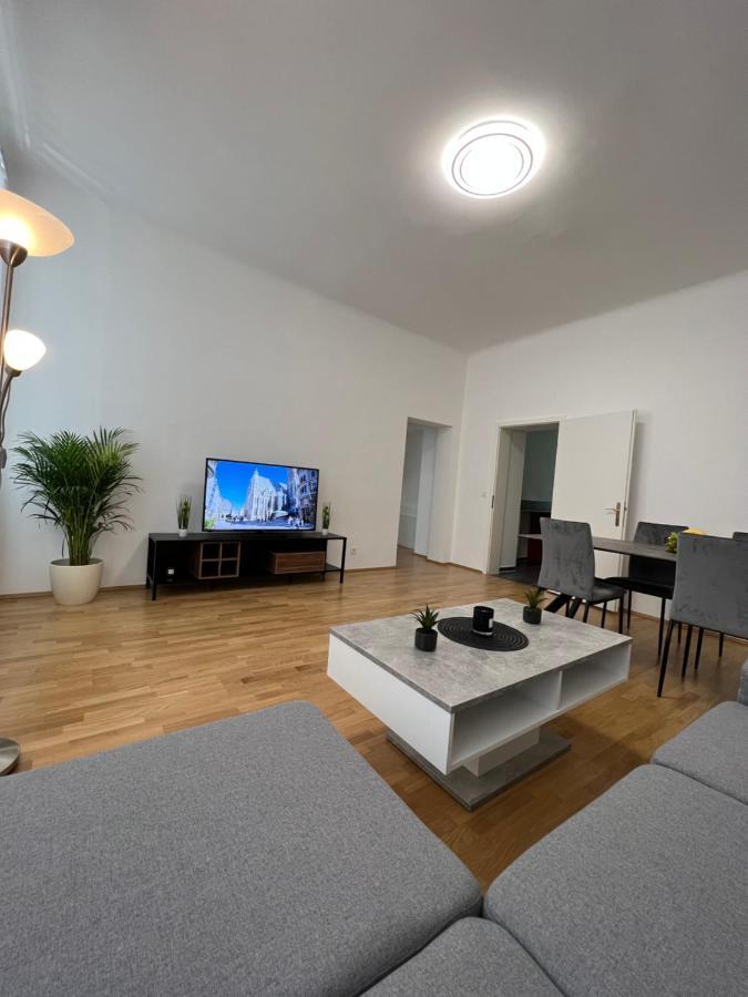 Modernes Juwel In Zentraler Lage Apartment Vienna Luaran gambar