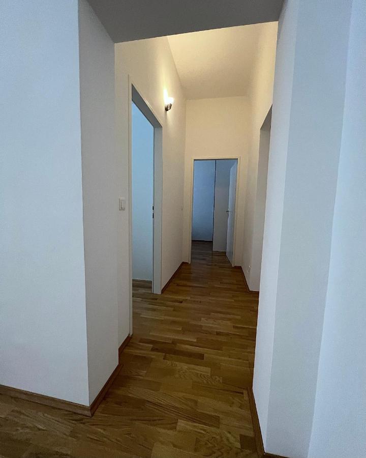Modernes Juwel In Zentraler Lage Apartment Vienna Luaran gambar